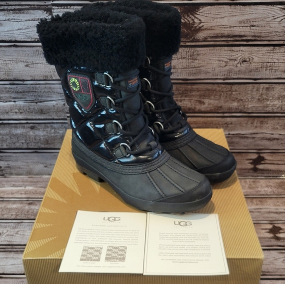 UGG Australia Newberry Waterproof Boots - Picture 3 of 8
